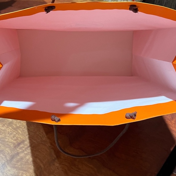 Hermes Extra Large Vertical Paper Shopping Bag 18.25” x 16.5 ”x 6.5” - Picture 6 of 7